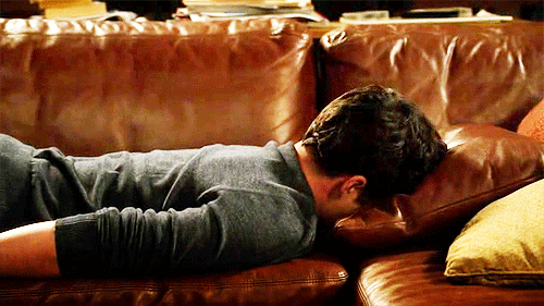 nick-miller-frustrated-with-couch.gif